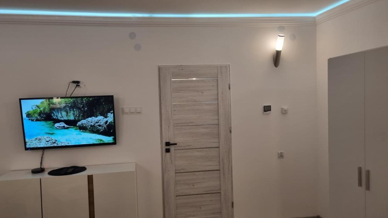 Ferienwohnung Etna 3 Dom Z Parkingiem Rzeszow Morgowa Exterior foto
